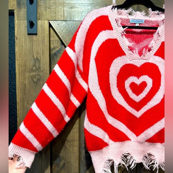 NWOT Miss Sparkling Pink & Red Frayed Heart Sweater Sz L - Picture 7 of 13